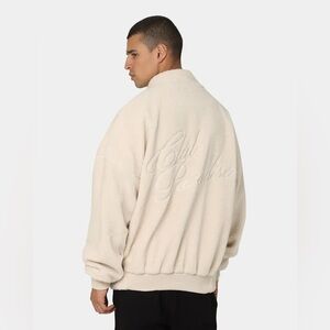 Club Paradise Logo
Lounge Anorak